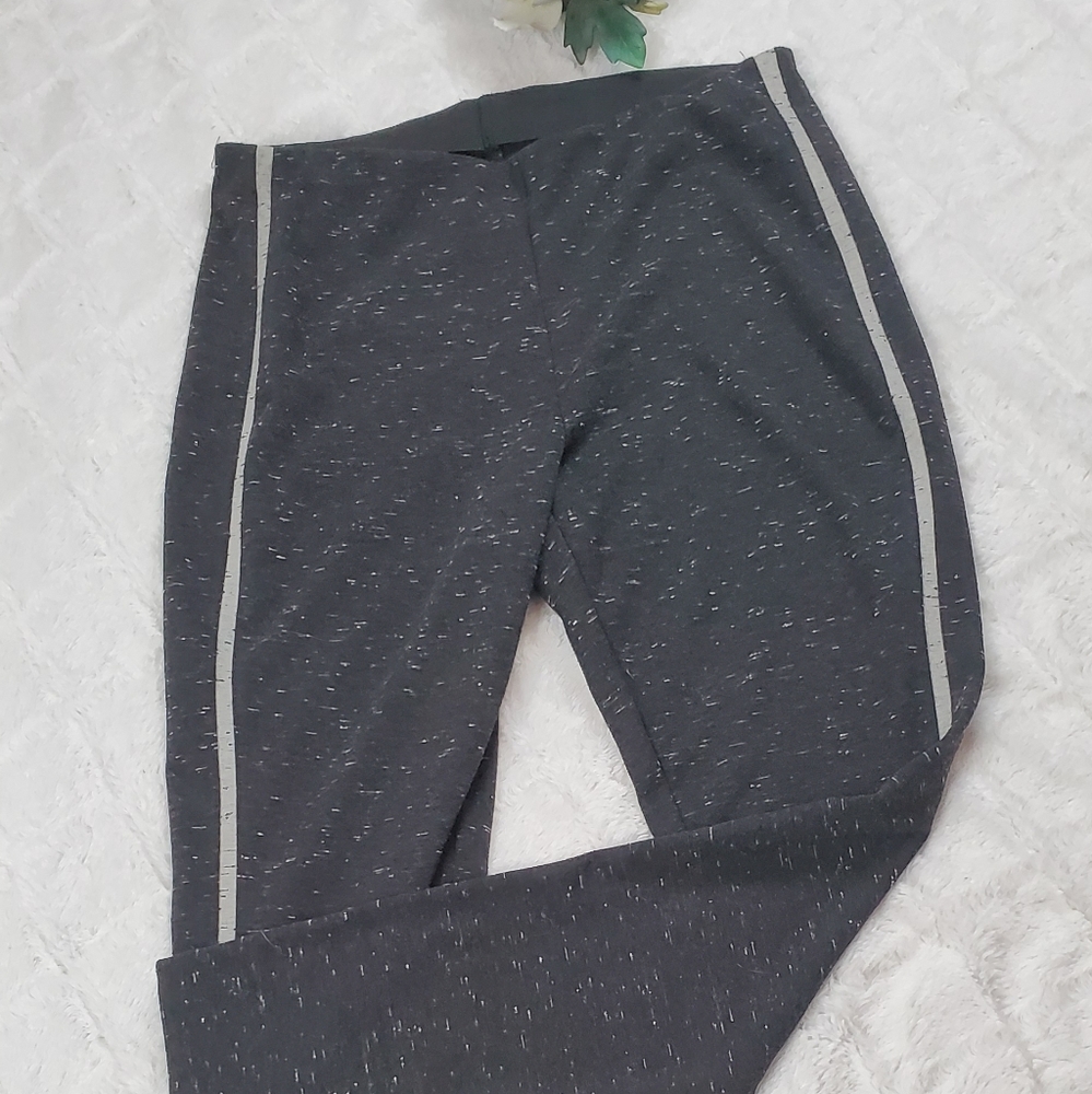Lou and Grey Space Dye Black Leggings with Side St